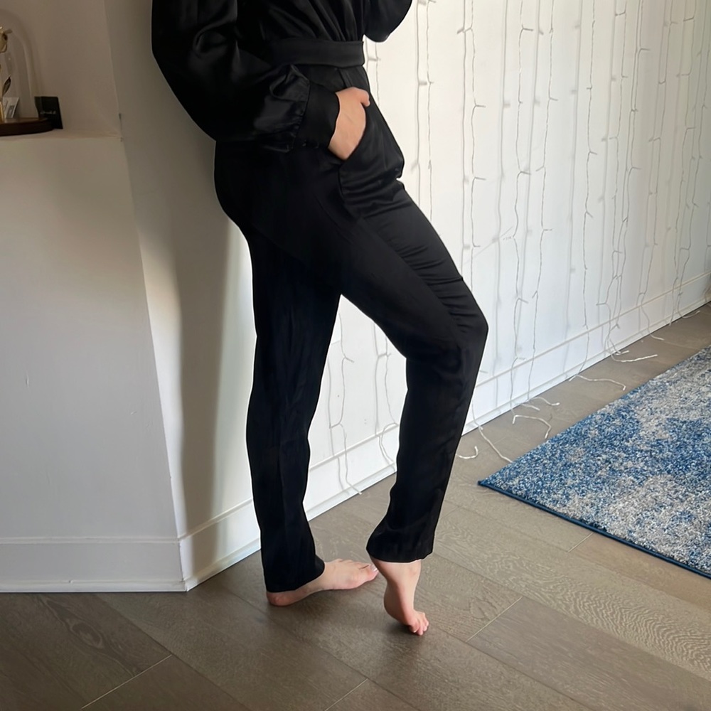 Veronica Beard Kavia Jumpsuit in Black 4 - Picture 11 of 11
